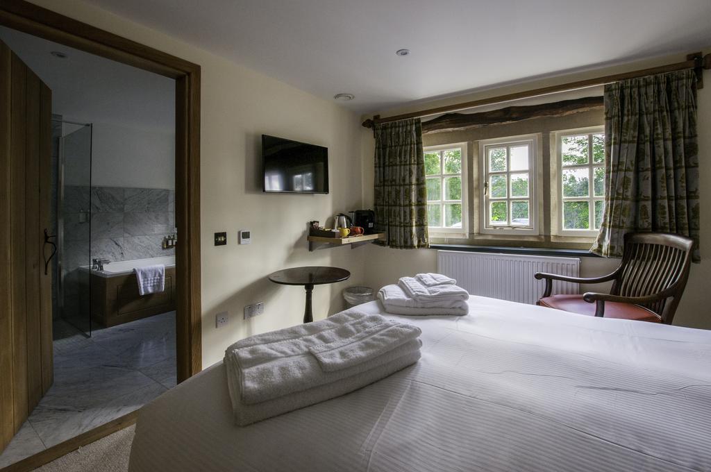 The Fleece Inn Shireshead Extérieur photo
